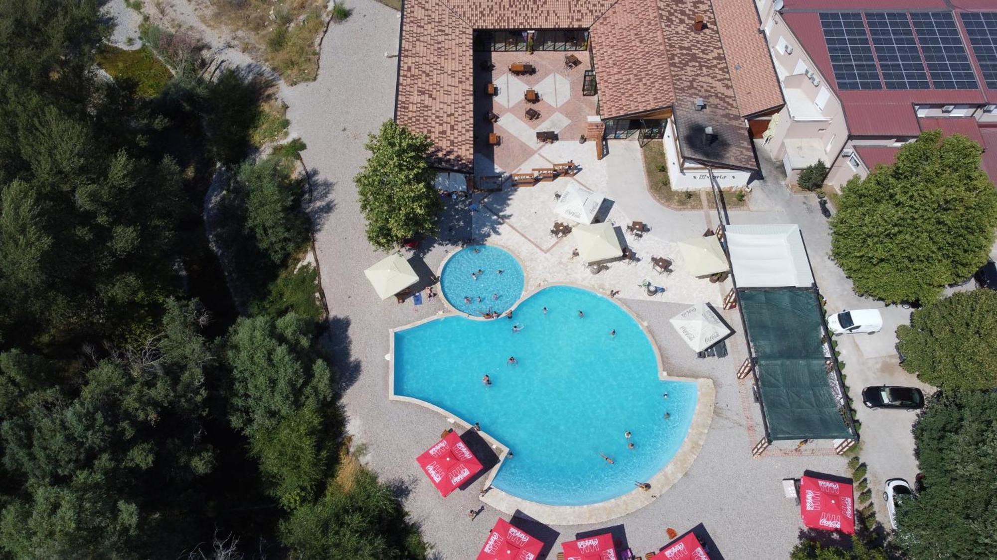 Čapljina Hotel Storia מראה חיצוני תמונה