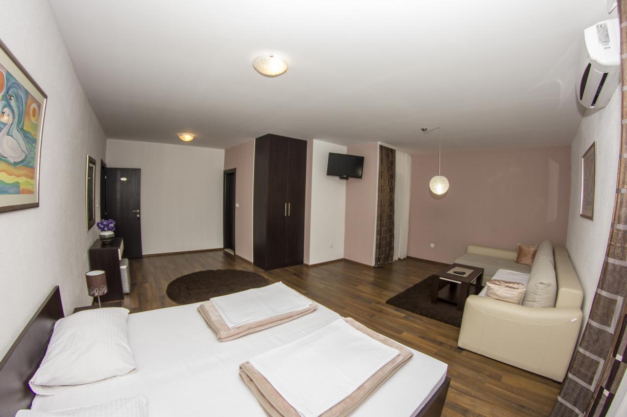 Čapljina Hotel Storia מראה חיצוני תמונה